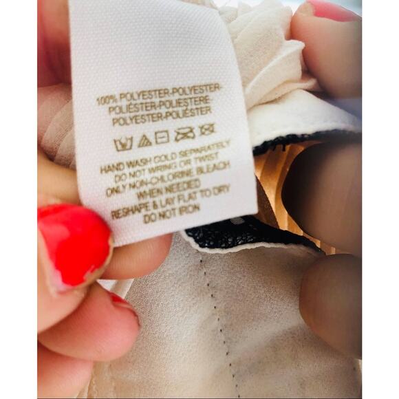 NEW FP FREE PEOPLE Cream Lace Accordion Pleated Tank Top Cami Lingerie Blouse L - Picture 6 of 7